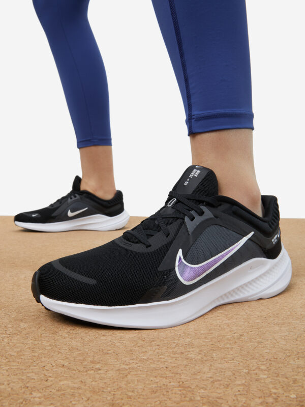 Кроссовки женские Nike Quest 5, Черный